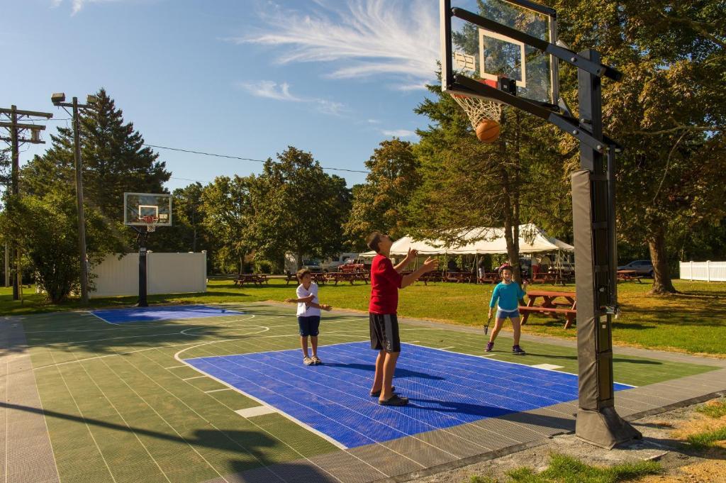 Sun Retreats At Peters Pond 호텔 샌드위치 외부 사진